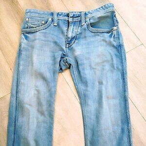 Women's size 28 Jag J7605 Blue straight leg Jeans